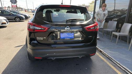 2020 Nissan Rogue Sport S