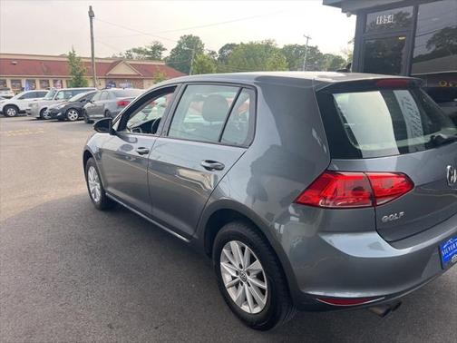 2016 Volkswagen Golf TSI S 4-Door