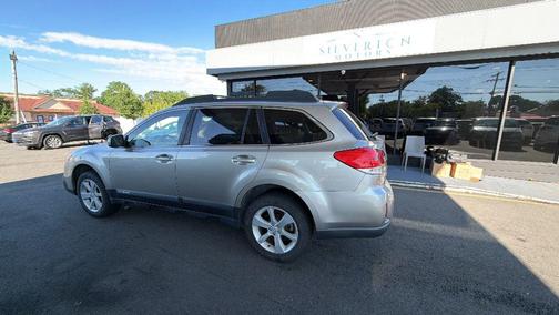 Beige 2014 Subaru Outback 2.5i Premium