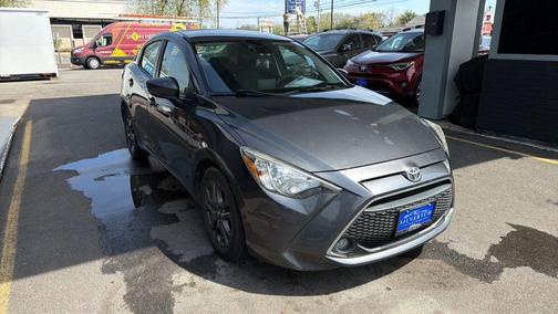 Gray 2019 Toyota Yaris Sedan LE