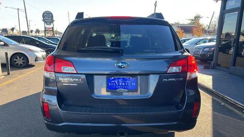 2013 Subaru Outback 2.5i Premium