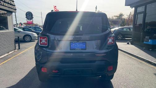 2016 Jeep Renegade Trailhawk