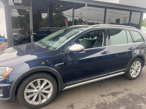 2017 Volkswagen Golf Alltrack TSI SE