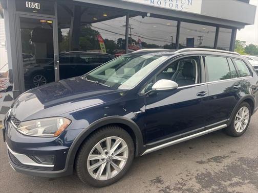 2017 Volkswagen Golf Alltrack TSI SE
