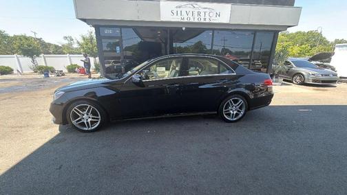 Black 2014 Mercedes-Benz E-Class E 350 4MATIC Sedan 4D