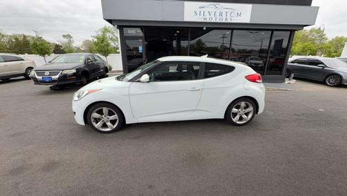 Century White 2015 Hyundai Veloster Base