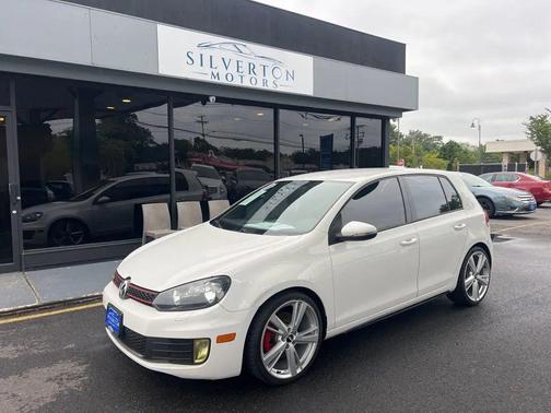2014 Volkswagen GTI Wolfsburg Edition