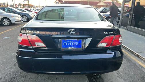 2004 Lexus ES 330 Base