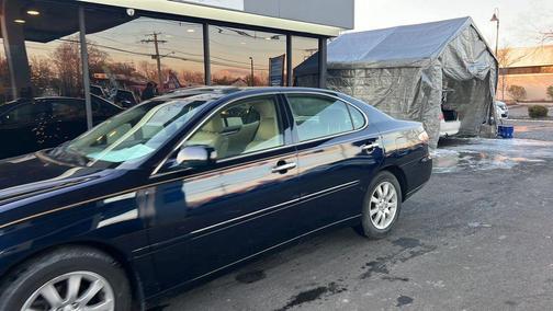 2004 Lexus ES 330 Base