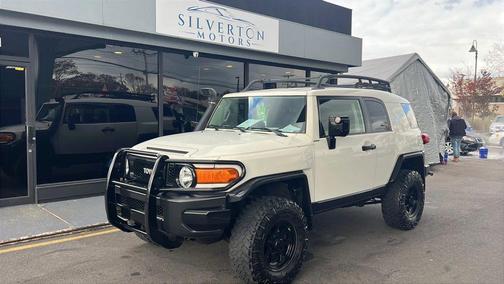 2014 Toyota FJ Cruiser Base