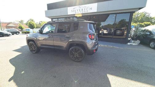 Granite Crystal Metallic Clearcoat 2016 Jeep Renegade Sport
