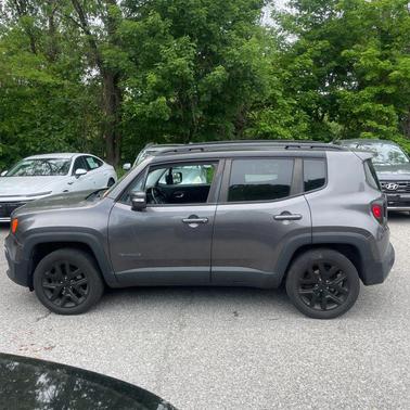 Granite Crystal Metallic Clearcoat 2016 Jeep Renegade Sport