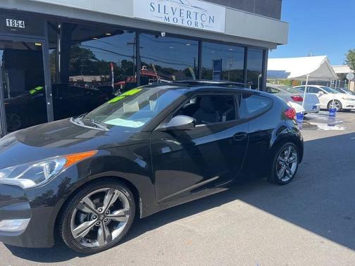 2017 Hyundai Veloster Value Edition