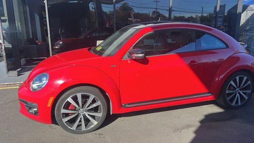 2014 Volkswagen Beetle DSG 2.0T R-Line w/Sound/Nav
