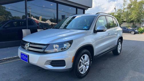 Reflex Silver Metallic 2017 Volkswagen Tiguan 2.0T S 4MOTION