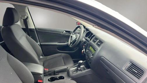 2015 Volkswagen Jetta 2.0L S