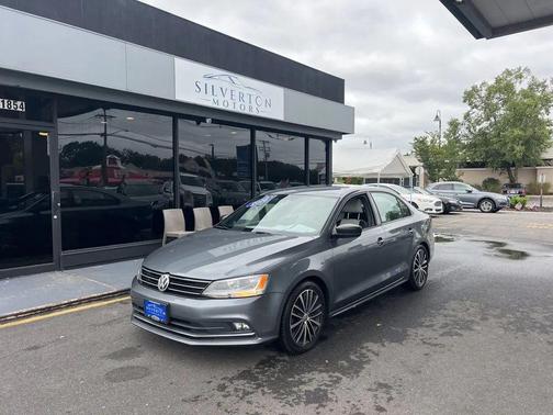 2016 Volkswagen Jetta 1.8T Sport