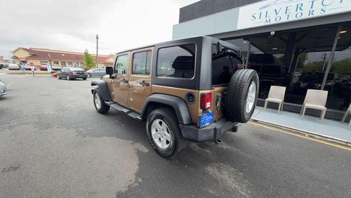 Copper Brown Pearlcoat 2015 Jeep Wrangler Unlimited Sport