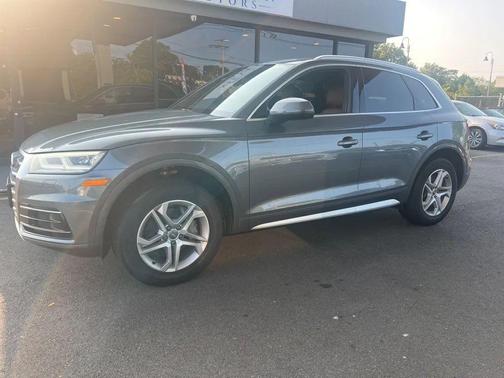 2018 Audi Q5 2.0T Tech Premium