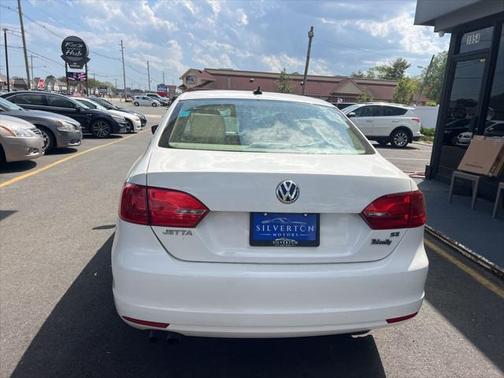 2014 Volkswagen Jetta Auto SE