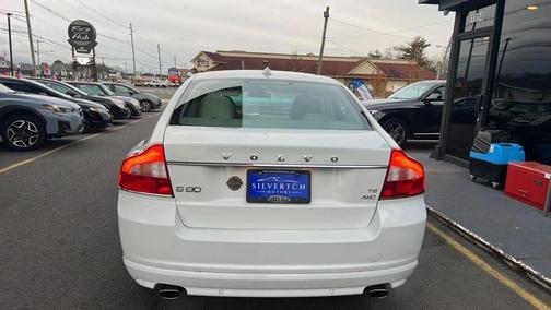 2010 Volvo S80 T6