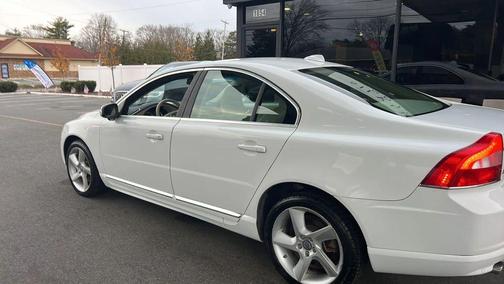 2010 Volvo S80 T6