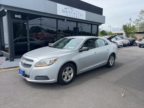 2013 Chevrolet Malibu 1LS