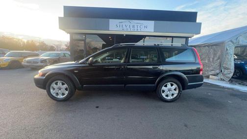 2005 Volvo XC70 2.5T