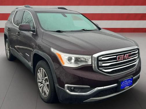 2017 GMC Acadia SLE-2