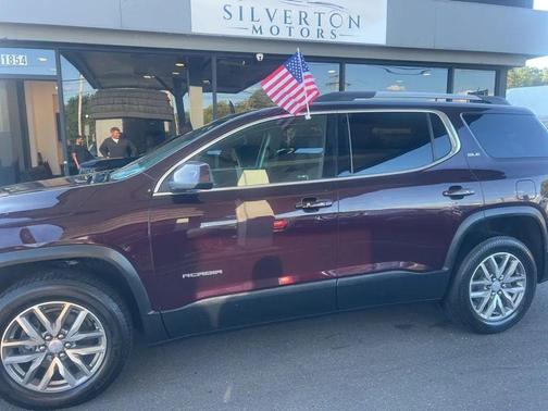 2017 GMC Acadia SLE-2