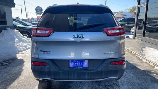 2015 Jeep Cherokee Sport
