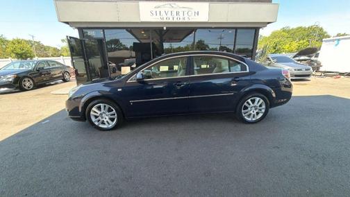 Black Onyx 2007 Saturn Aura XE