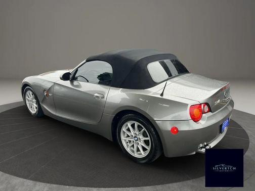 Titanium Silver Metallic 2004 BMW Z4 2.5i Roadster
