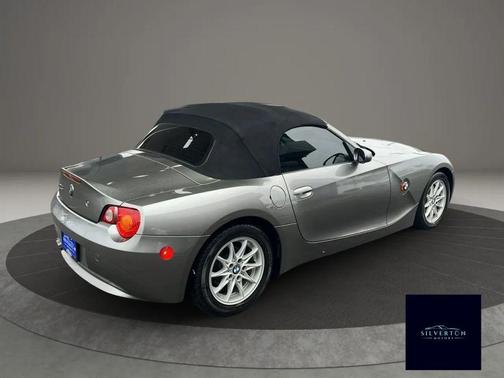 Titanium Silver Metallic 2004 BMW Z4 2.5i Roadster