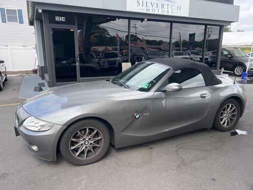2004 BMW Z4 2.5i Roadster