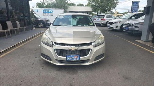 Silver Ice Metallic 2014 Chevrolet Malibu 1LS