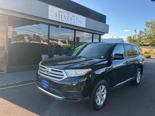 2011 Toyota Highlander SE
