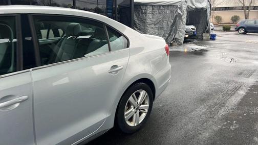 2013 Volkswagen Jetta Hybrid SEL