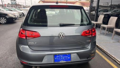 2016 Volkswagen Golf TSI S 4-Door