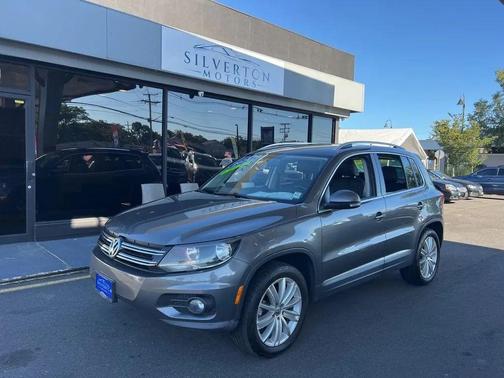 2014 Volkswagen Tiguan 2.0T SE 4MOTION