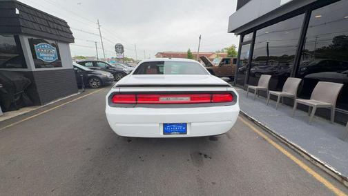 Bright White Clearcoat 2013 Dodge Challenger Rallye Redline