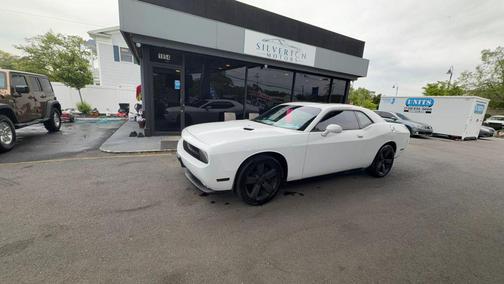 Bright White Clearcoat 2013 Dodge Challenger Rallye Redline
