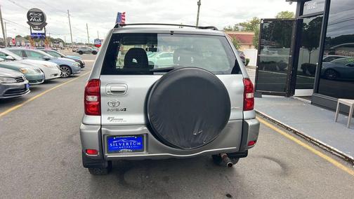 2004 Toyota RAV4 Base