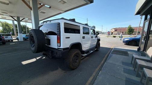 White 2003 Hummer H2 Base