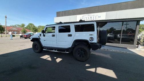 White 2003 Hummer H2 Base