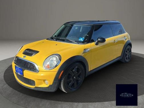 Mellow Yellow 2008 MINI Cooper S Base