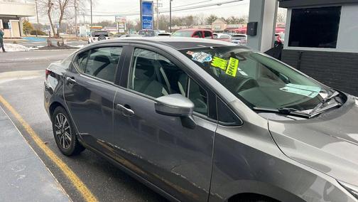 2021 Nissan Versa 1.6 SV
