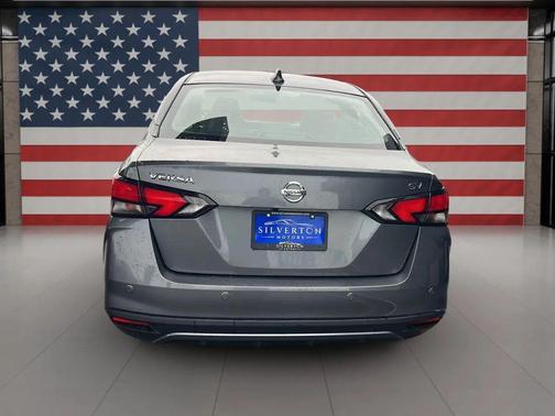 2021 Nissan Versa 1.6 SV