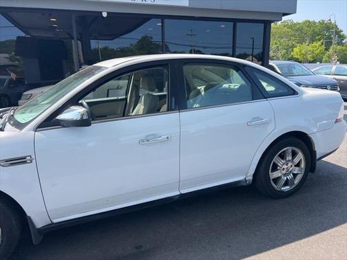 2008 Ford Taurus Limited