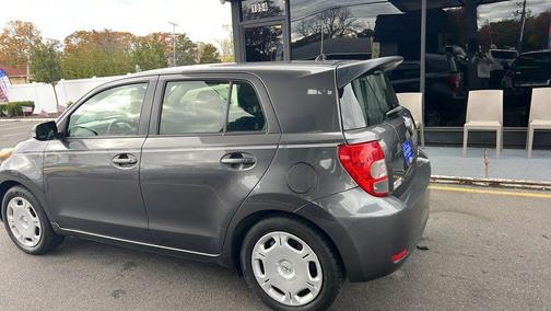 2014 Scion xD Hatchback 4D